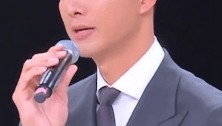 热搜第一！央视取消播出易建联专访，多品牌下架代言内容，各方均未回应