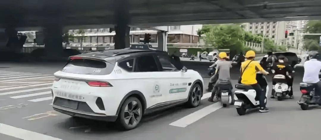 马云谈无人驾驶：不应抵制，要顺应市场，网友评论区两极分化