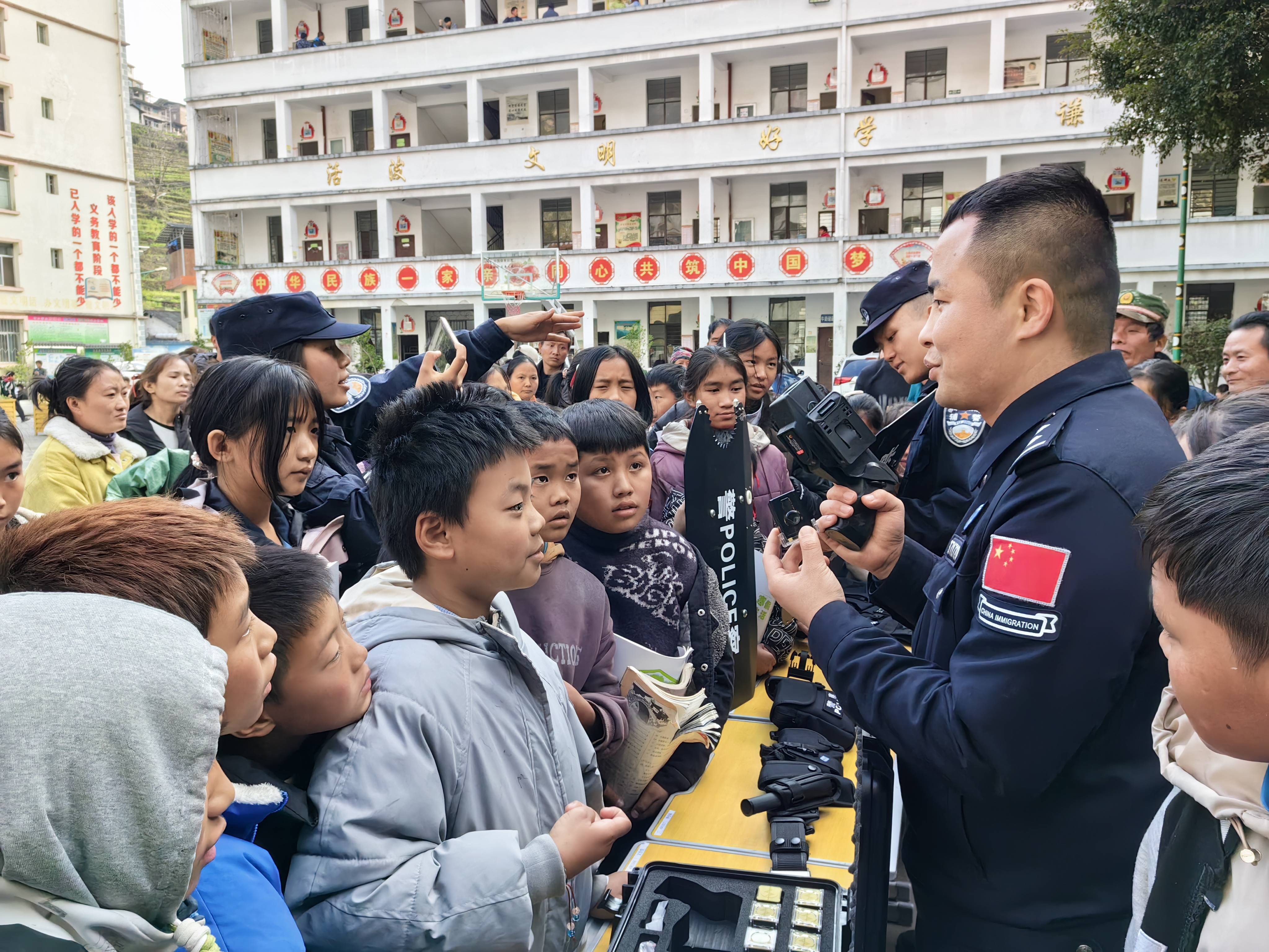 小小安全“心”种子 孕育健康成长大能量