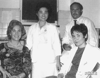 韩国93岁女校长因冻龄走红，一生堪称传奇，网友：看着比我还年轻
