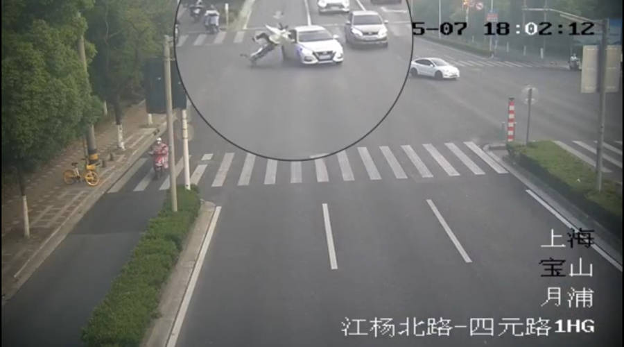 上海警方再次强调：非机动车乱骑行，或担事故全责！