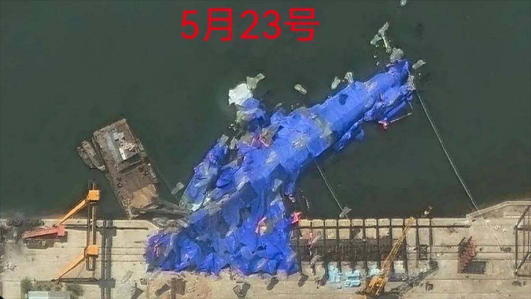 朝鲜“翻船事故”过去7天，5000吨驱逐舰在港池里都经历了什么？