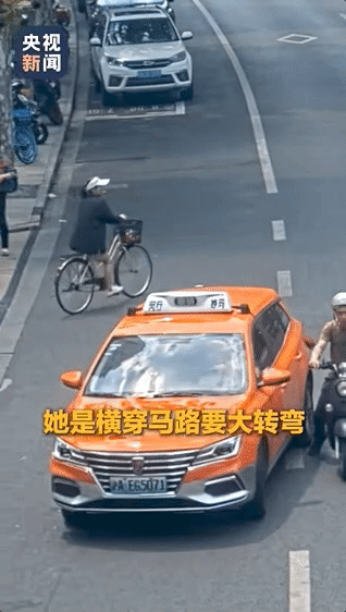 女子骑车过马路被撞判全责，谁弱谁有理行不通了