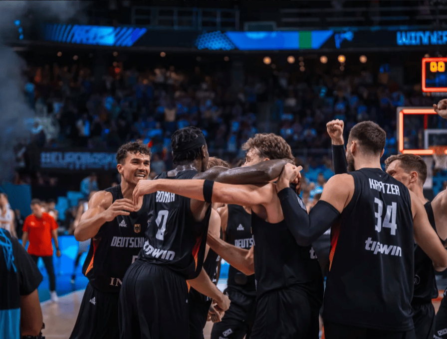 德国黄金一代是如何炼成的？十年磨一剑打脸归化风潮