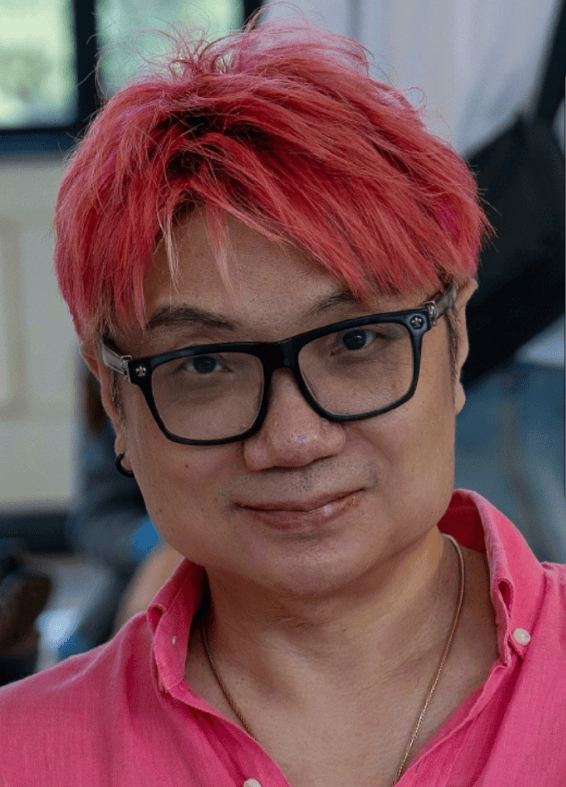 方励发文澄清相关传闻！称不认识于朦胧，否认是同性恋