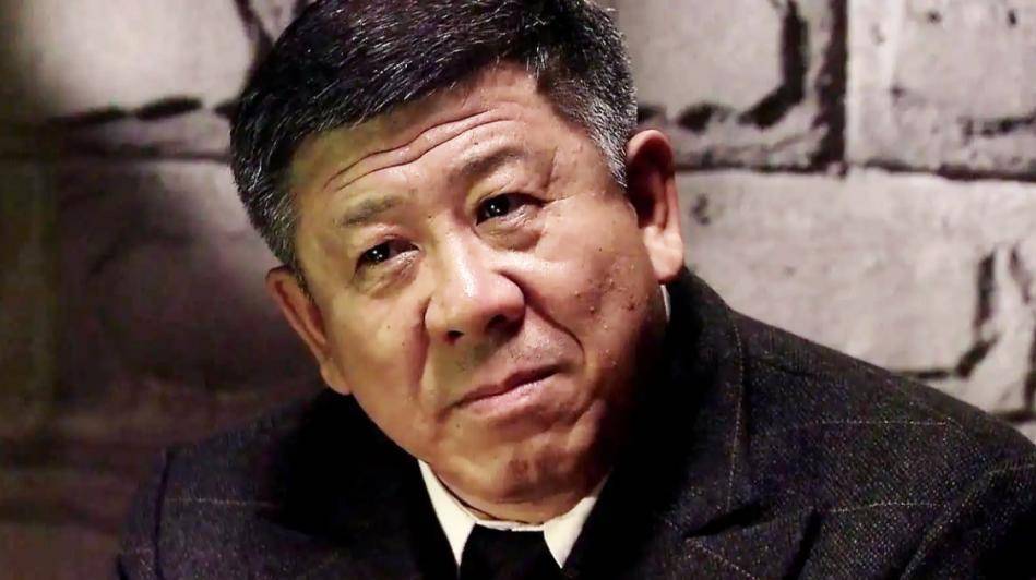 同样是演“高彬”，程煜和倪大红放在一起看，差别就看出来了！