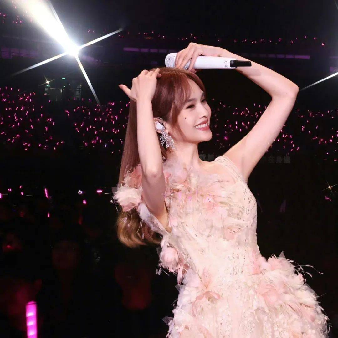 八卦！王一博，虞书欣，陈伟霆，吴谨言，张一山，杨丞琳，李湘