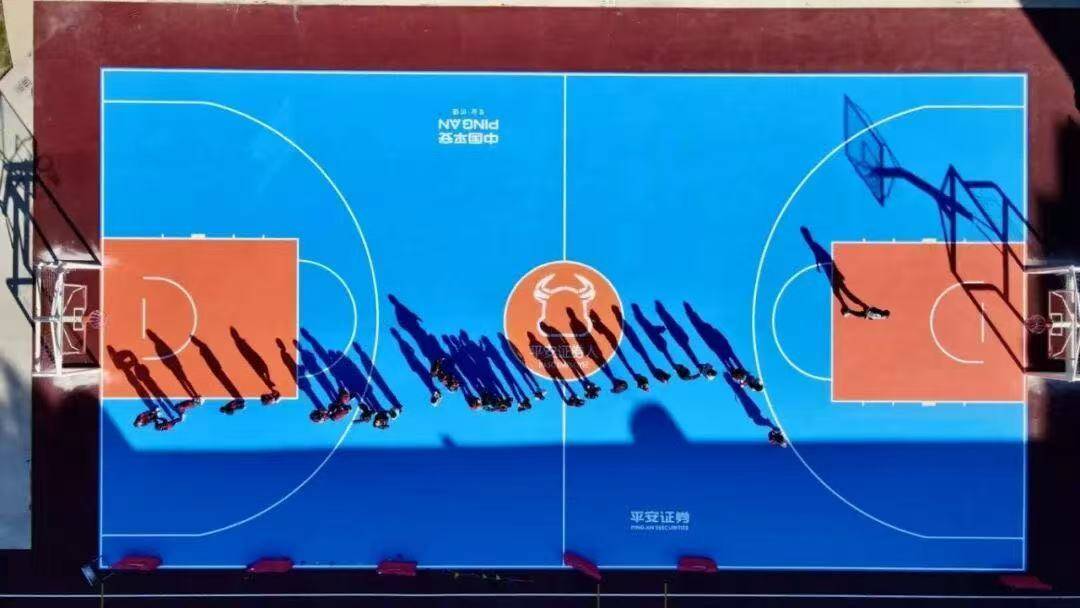 平安证券“爱心球场”项目荣获南方公益·2025公益传播创新案例