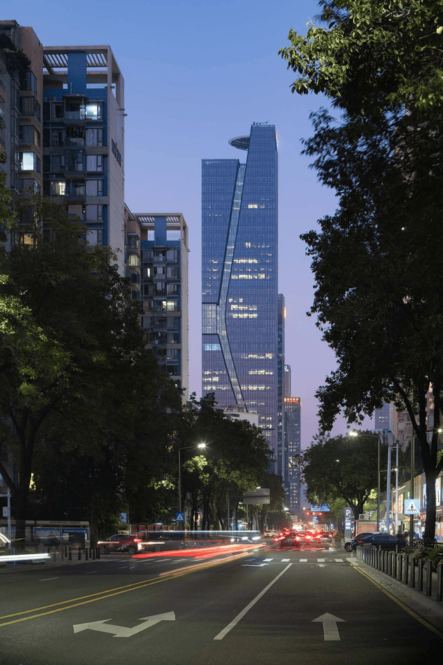 国信证券金融大厦,深圳第一座绿色高层建筑!