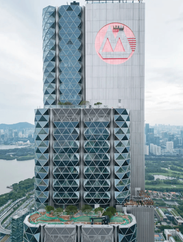 50亿！388米！深圳“螺纹钢大厦”幕墙封顶