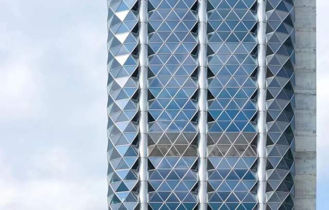 50亿！388米！深圳“螺纹钢大厦”幕墙封顶