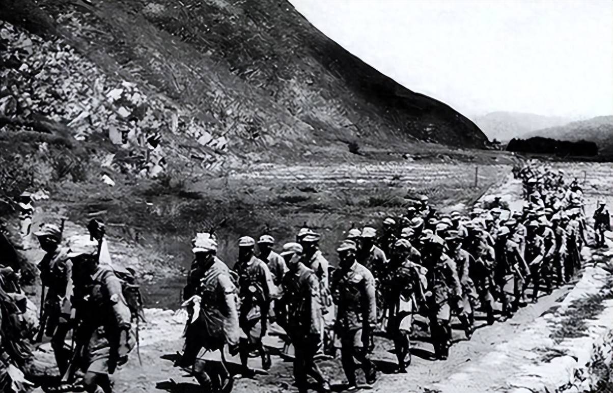 他是原上海警备师师长，76年参与武装动乱，晚年为何仍有师级待遇