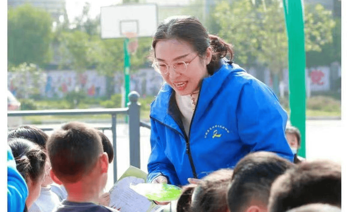 吕文扬慈善家辉暖人间